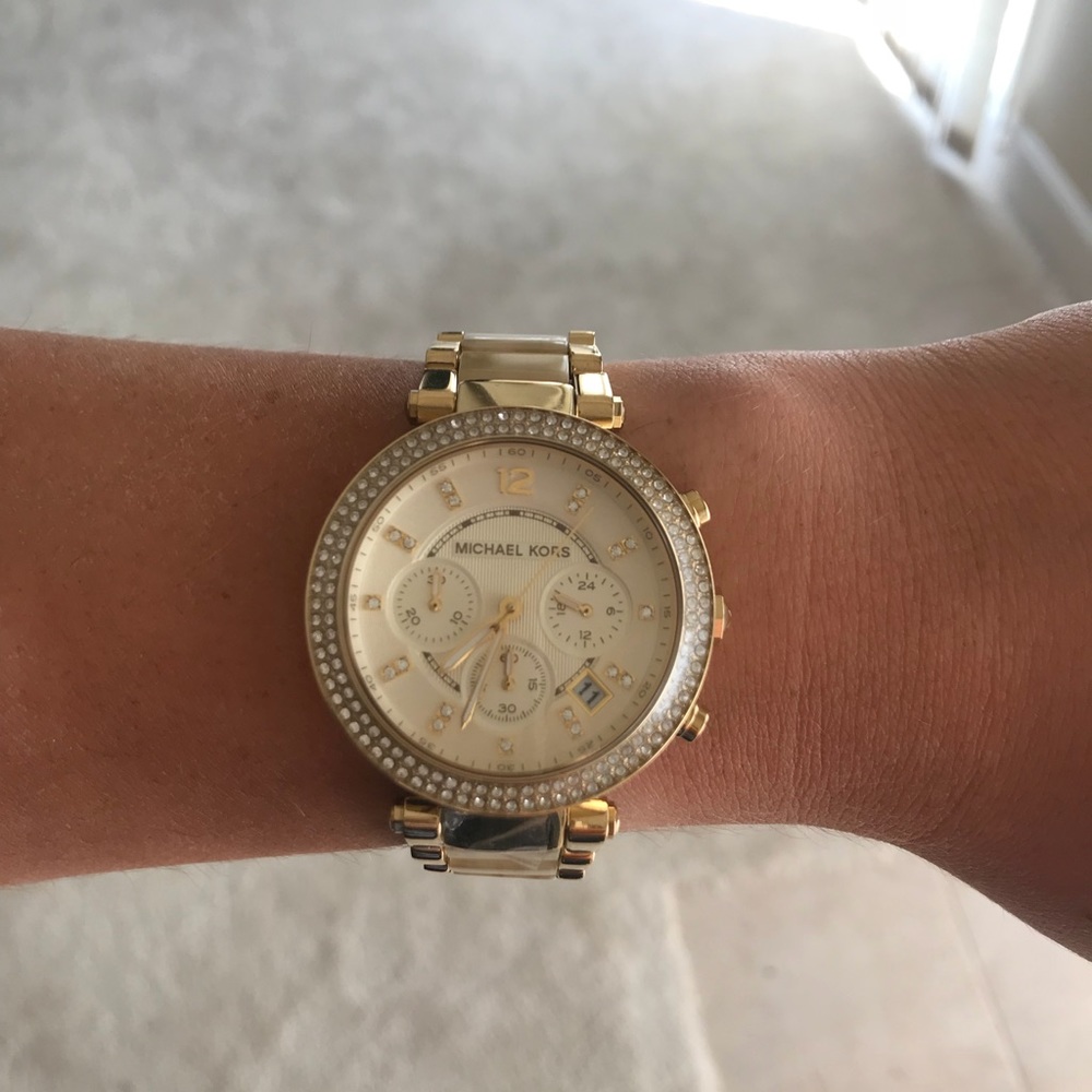 Michael KORS - Picture 3 of 4